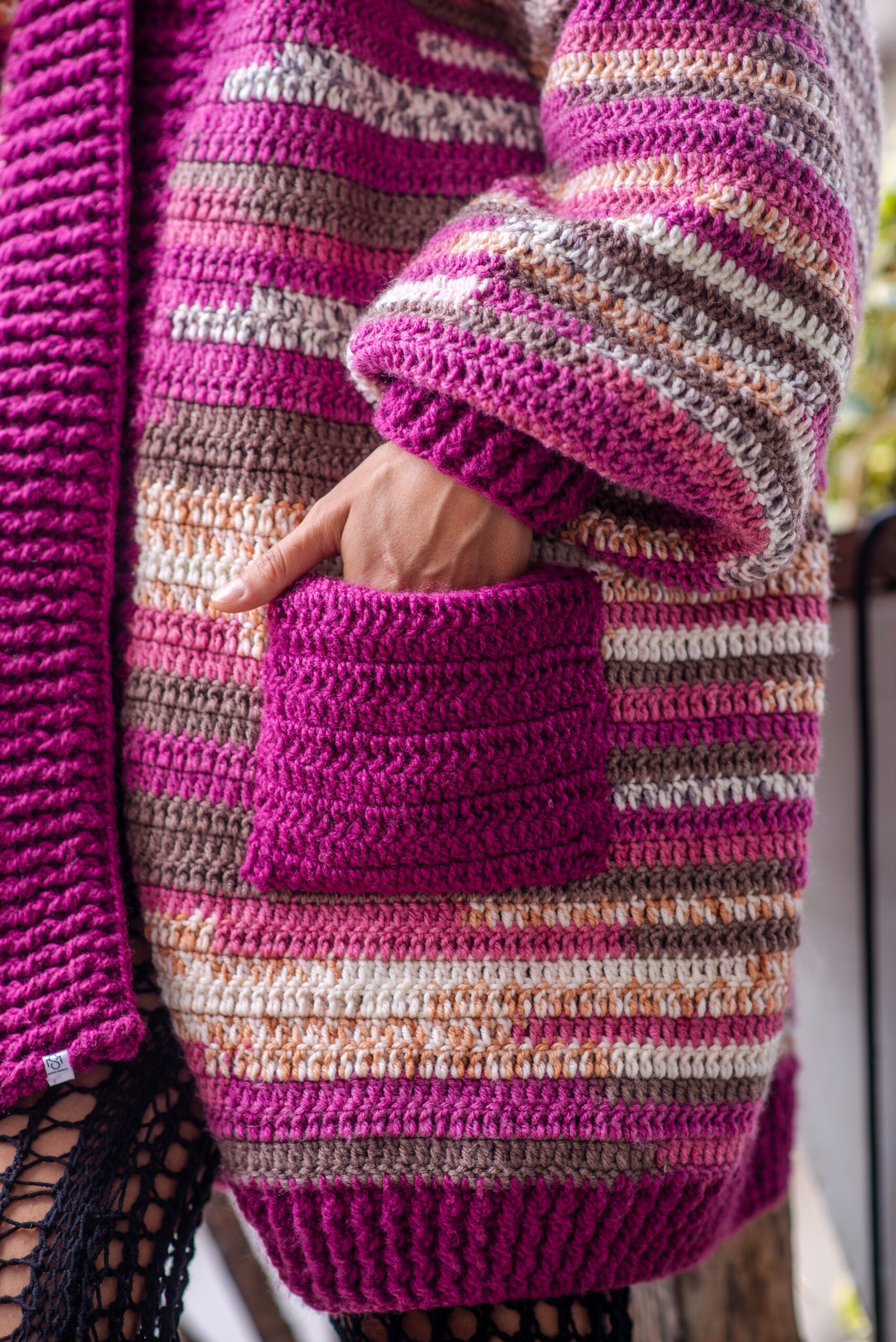 Chompa Oversize a Rayas Fuxia